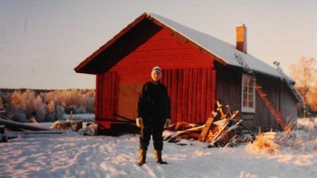 Björn framför Smedjan